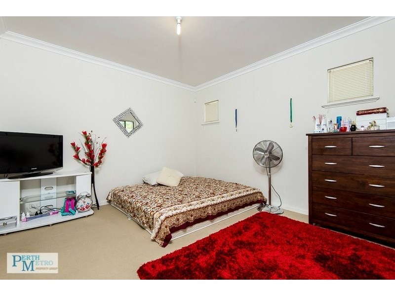 27B Apara way, Nollamara WA 6061