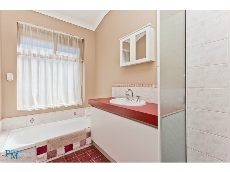 31 Kowin Court, Cardup WA 6122