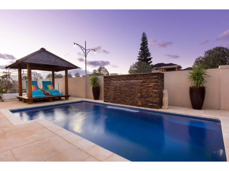 1 Whitewater Lookout, Iluka WA 6028