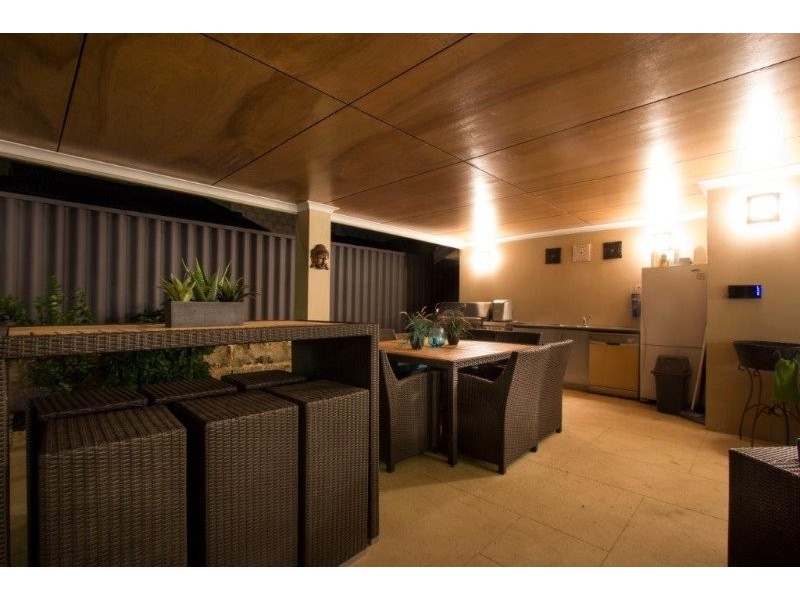 1 Whitewater Lookout, Iluka WA 6028