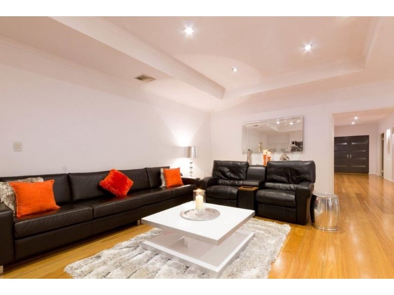 1 Whitewater Lookout, Iluka WA 6028