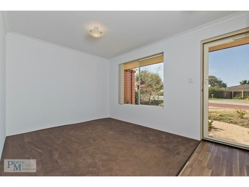 10 Jamestown Terrace, Greenfields WA 6210