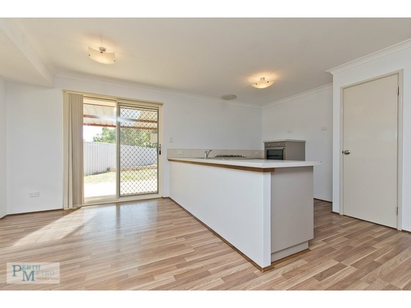 10 Jamestown Terrace, Greenfields WA 6210