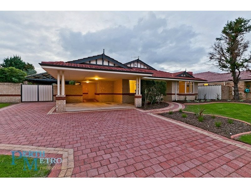 47 Southacre Drive, Canning Vale WA 6155