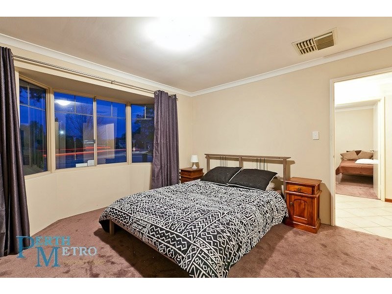 47 Southacre Drive, Canning Vale WA 6155
