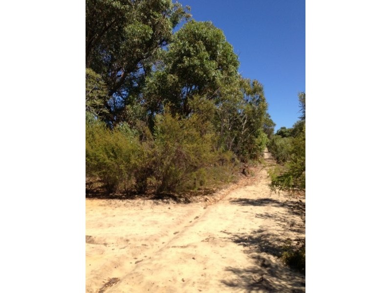 Two Rocks WA 6037