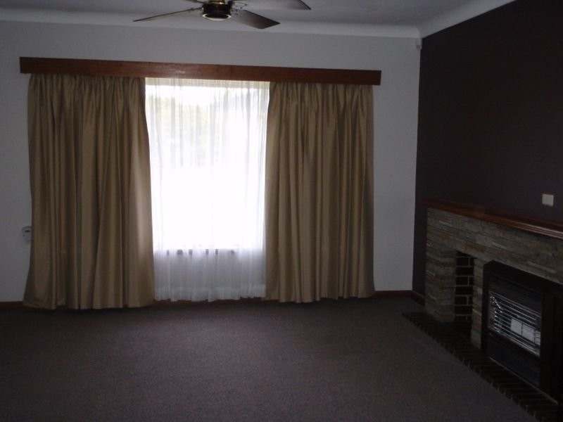 6 Greenacre Street, Dianella WA 6059