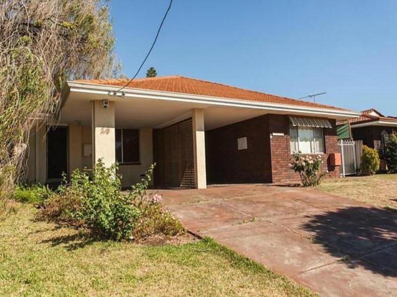 16 Dennis Street, Stirling WA 6021