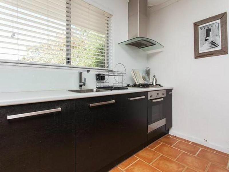 16 Dennis Street, Stirling WA 6021