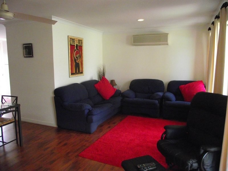 9 Parmelia Way, Craigie WA 6025