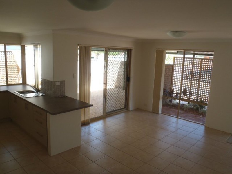 7/20 New Bond Street, Midland WA 6056