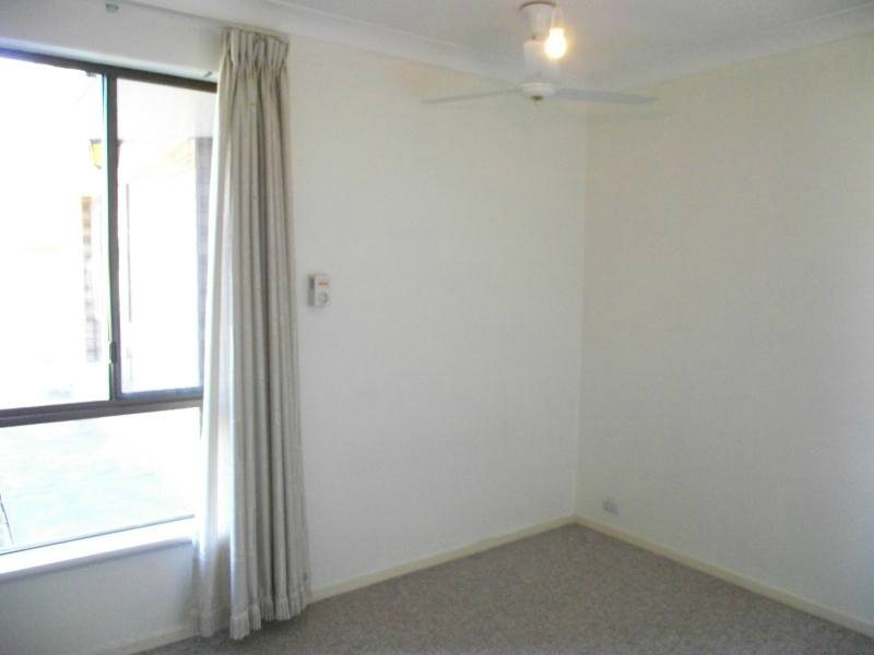 19 Barrallier Way, Padbury WA 6025