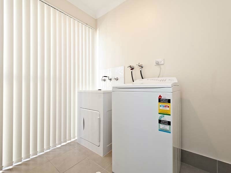 9A Grinstead Way, Balga WA 6061