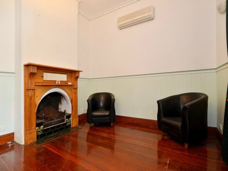 79 Ivanhoe Street, Bassendean WA 6054