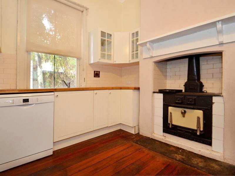 79 Ivanhoe Street, Bassendean WA 6054