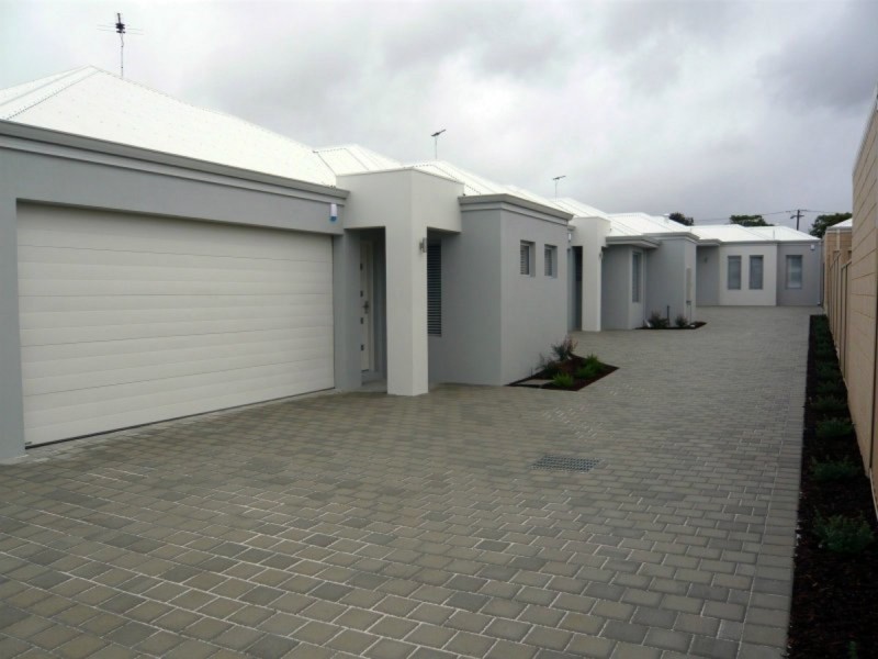 141C Ravenswood Drive, Westminster WA 6061