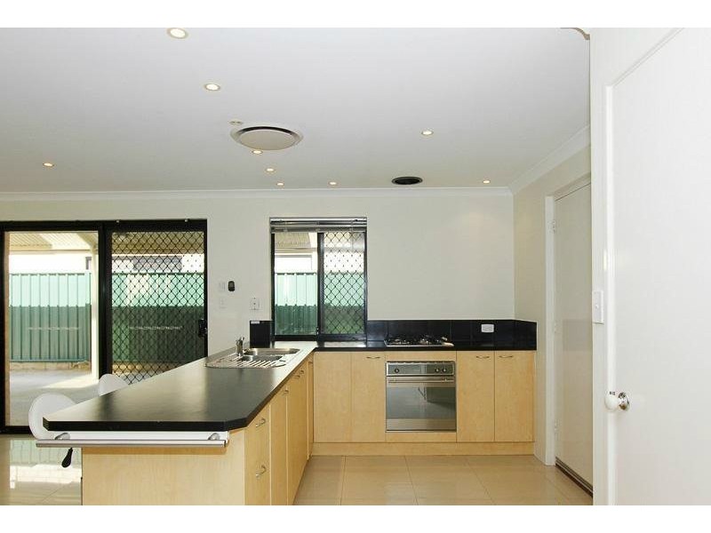 23 James Gilmour Way, Darch WA 6065