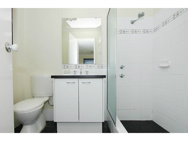 23 James Gilmour Way, Darch WA 6065