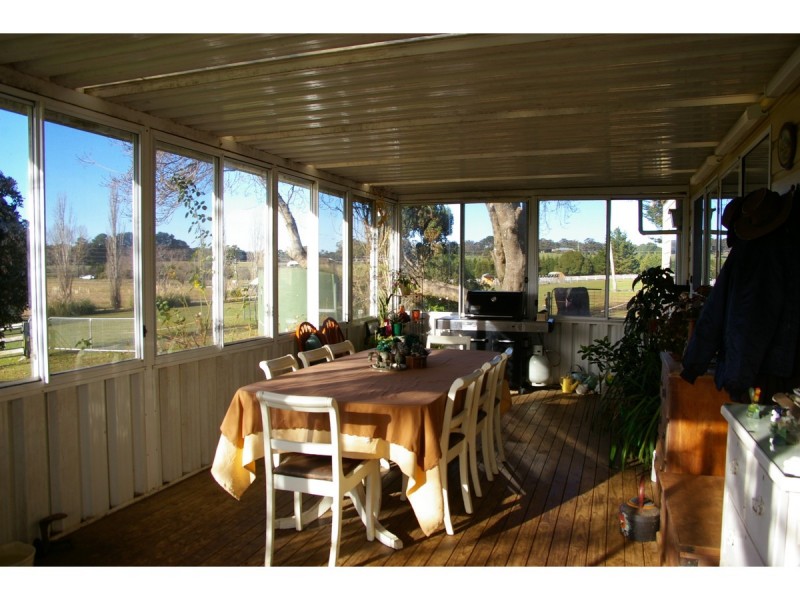 Hemingway, Moss Vale NSW 2577