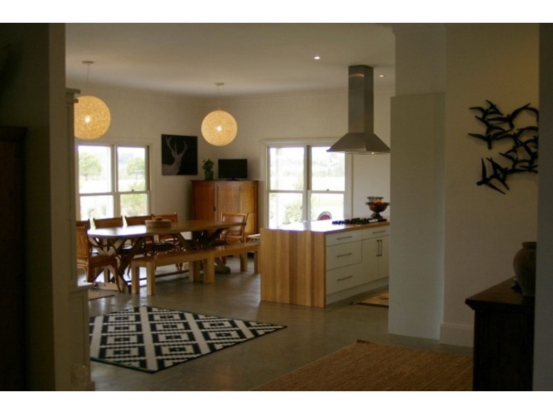 “Drumderry” 3195 Canyonleigh Road, Sutton Forest NSW 2577