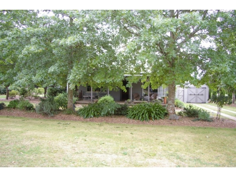 “Drumderry” 3195 Canyonleigh Road, Sutton Forest NSW 2577