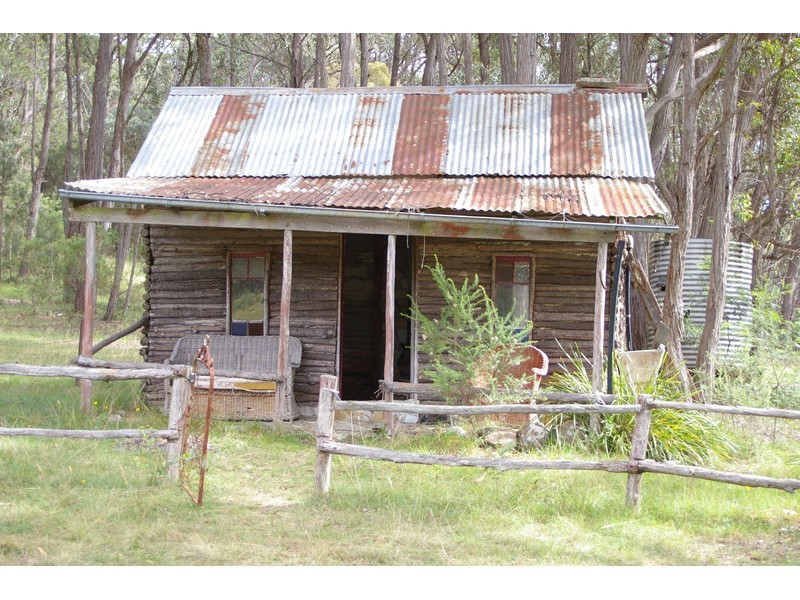 Sugarloaf 273 Old Wingello Road, Tallong NSW 2579