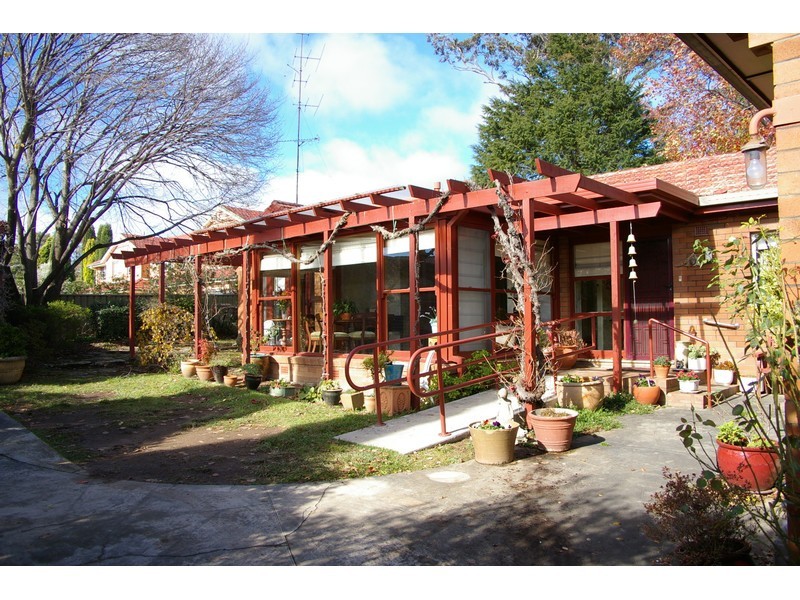 4 Belmore Street, Bowral NSW 2576