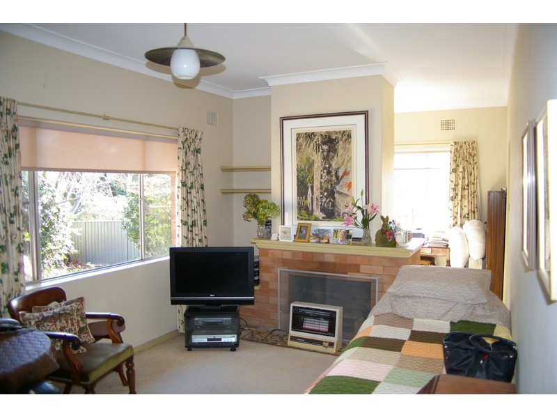 4 Belmore Street, Bowral NSW 2576