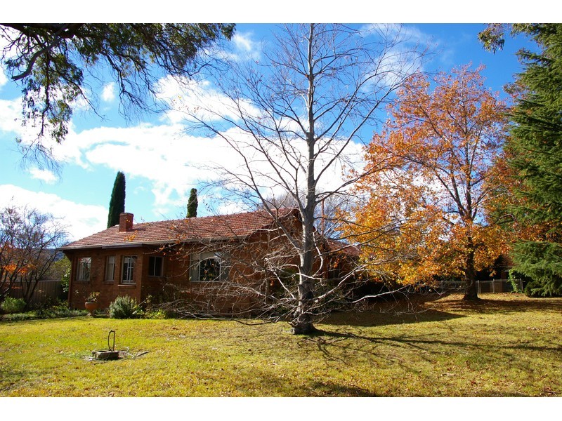 4 Belmore Street, Bowral NSW 2576