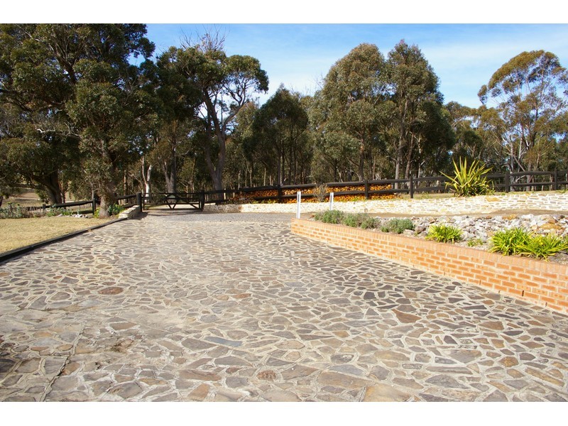 1145 Caoura Road, Tallong NSW 2579