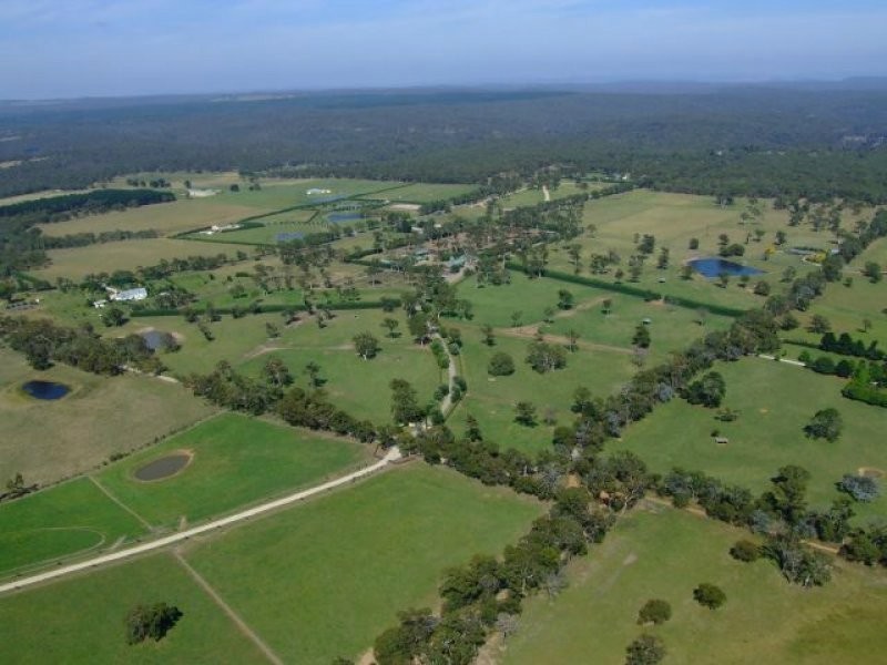 “Elanora” Liebmans Road, Berrima NSW 2577