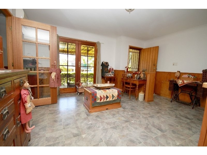 212 Duffield Road, Kallangur QLD 4503