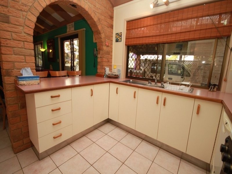 21 Minstrel St, Kallangur QLD 4503