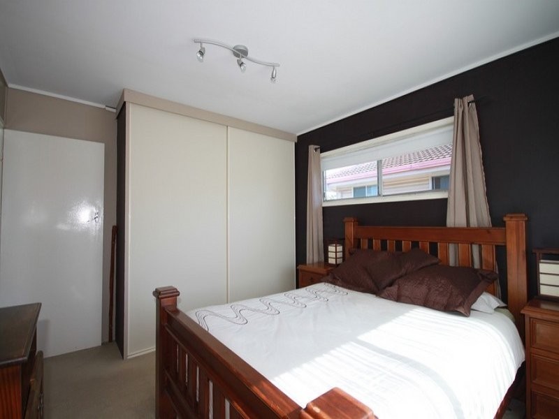 9 Baines Street, Kallangur QLD 4503