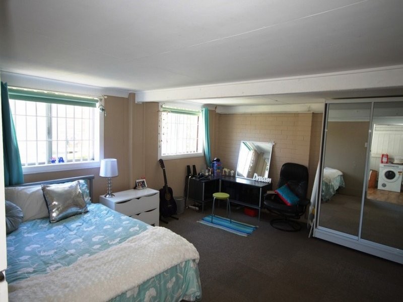 9 Baines Street, Kallangur QLD 4503