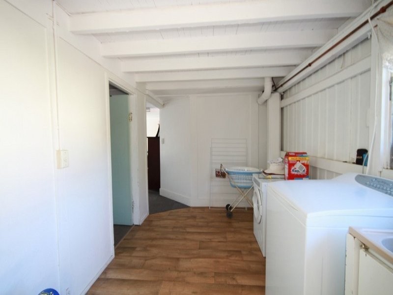 9 Baines Street, Kallangur QLD 4503