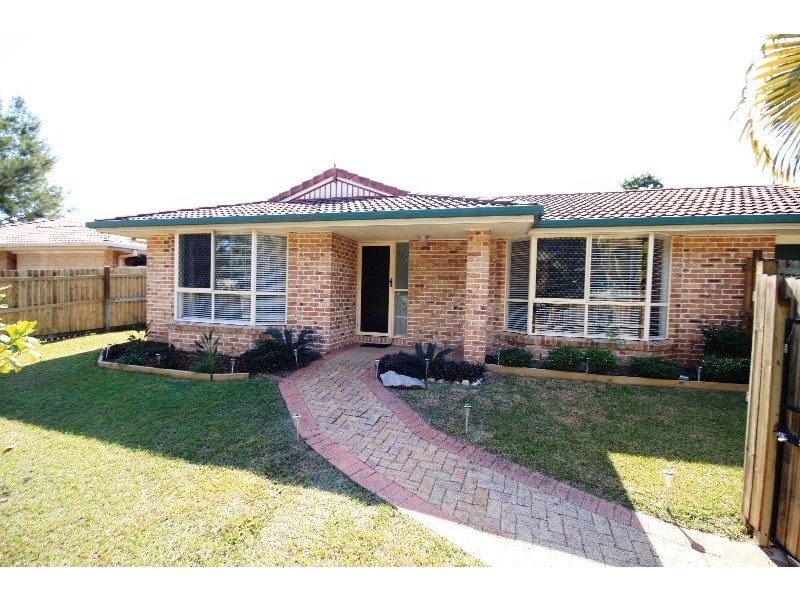 4 Roseann Street, Kallangur QLD 4503