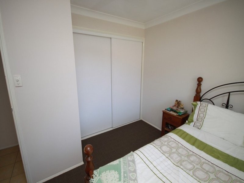 4 Roseann Street, Kallangur QLD 4503