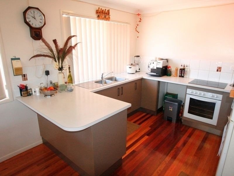 33 Beattie St, Kallangur QLD 4503