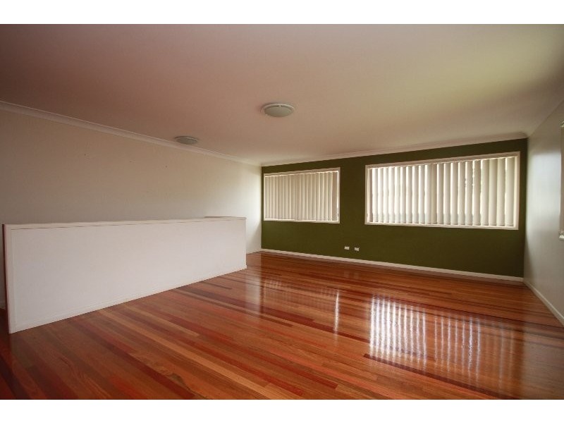 33 Beattie St, Kallangur QLD 4503