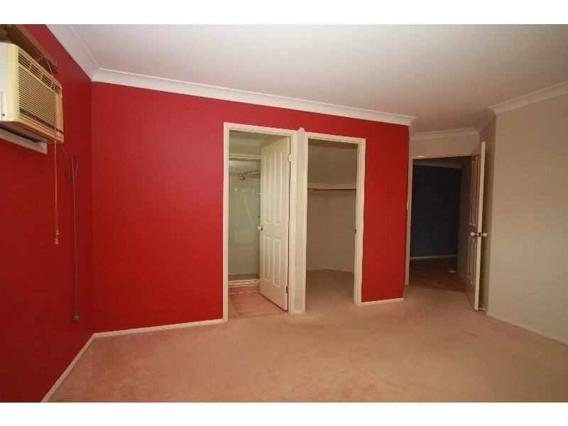 5 Taksan, Dakabin QLD 4503