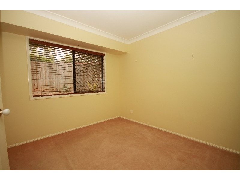 5 Taksan, Dakabin QLD 4503