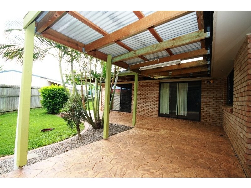 5 Taksan, Dakabin QLD 4503