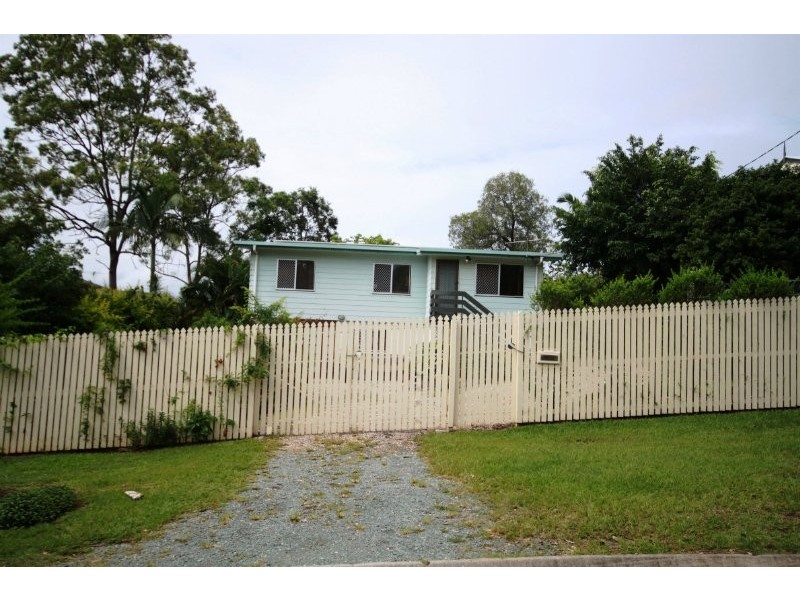 29 Leis Rd, Kallangur QLD 4503