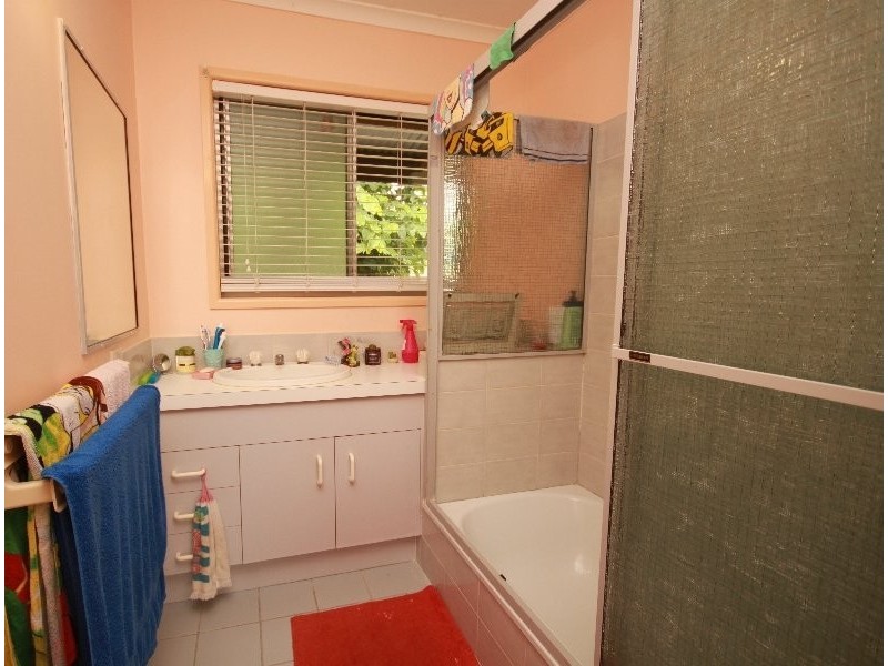 29 Leis Rd, Kallangur QLD 4503