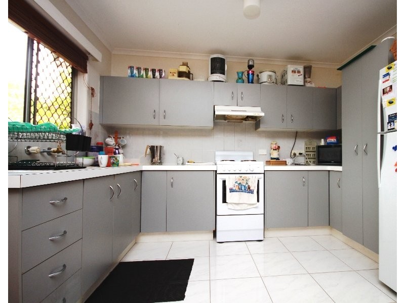 29 Leis Rd, Kallangur QLD 4503