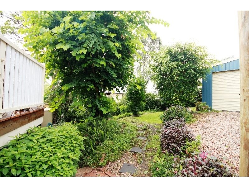 29 Leis Rd, Kallangur QLD 4503