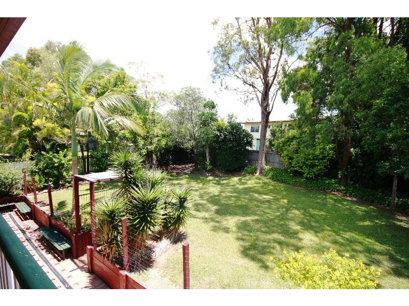 8 Minstrel St, Kallangur QLD 4503