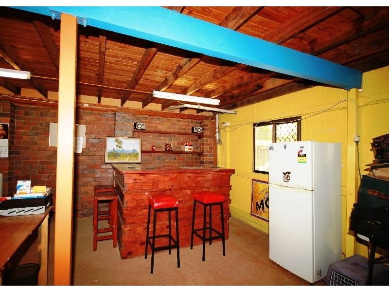 8 Minstrel St, Kallangur QLD 4503