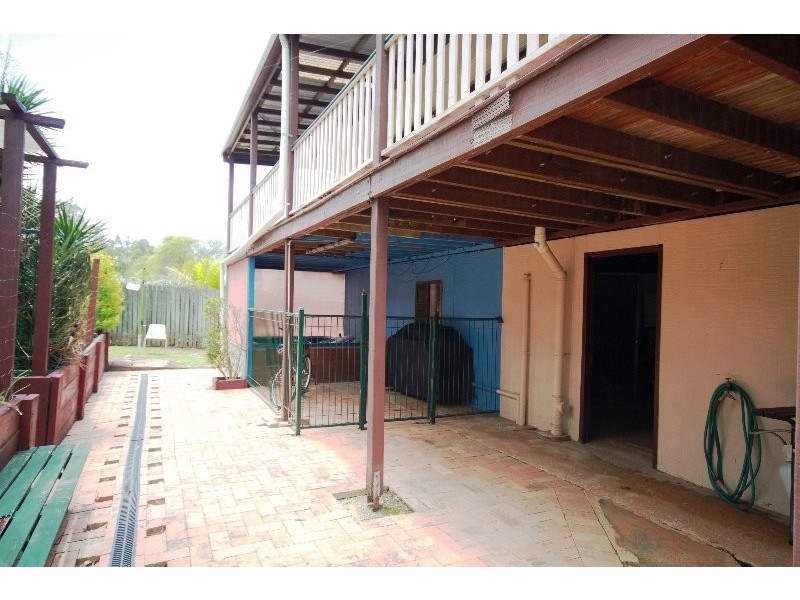 8 Minstrel St, Kallangur QLD 4503